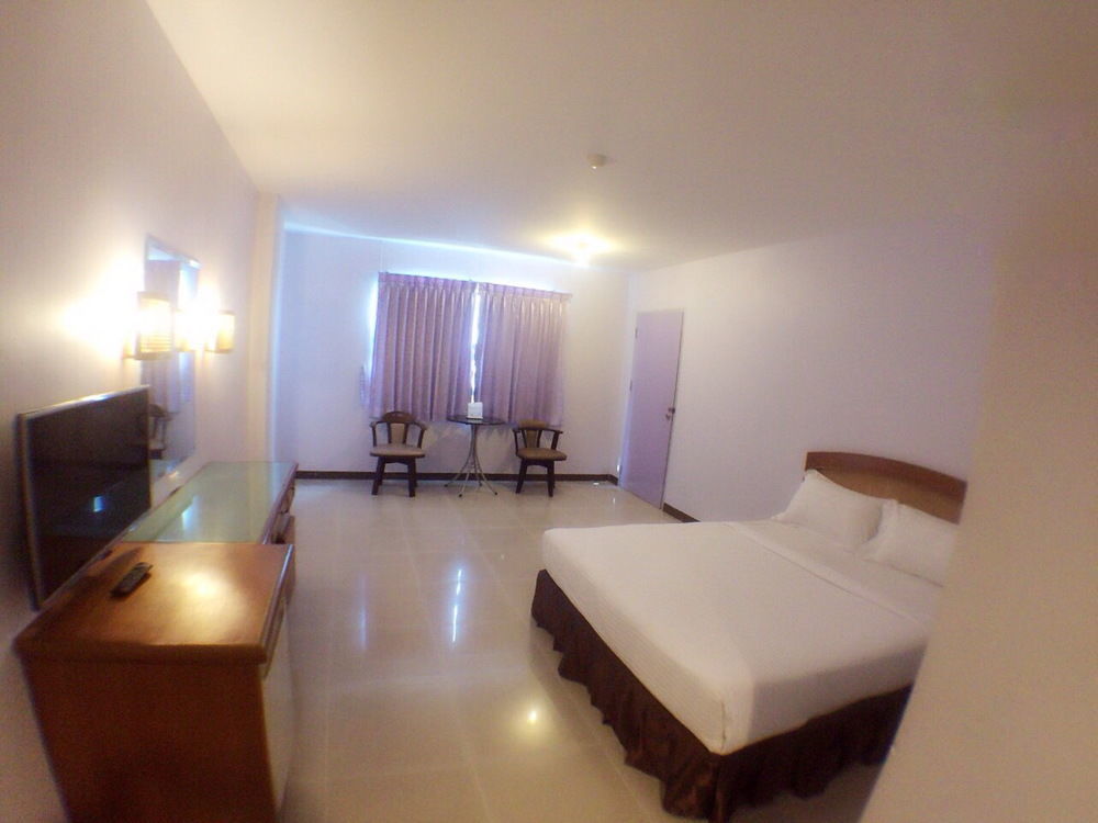 Chudchada Place Hat Yai Exterior foto